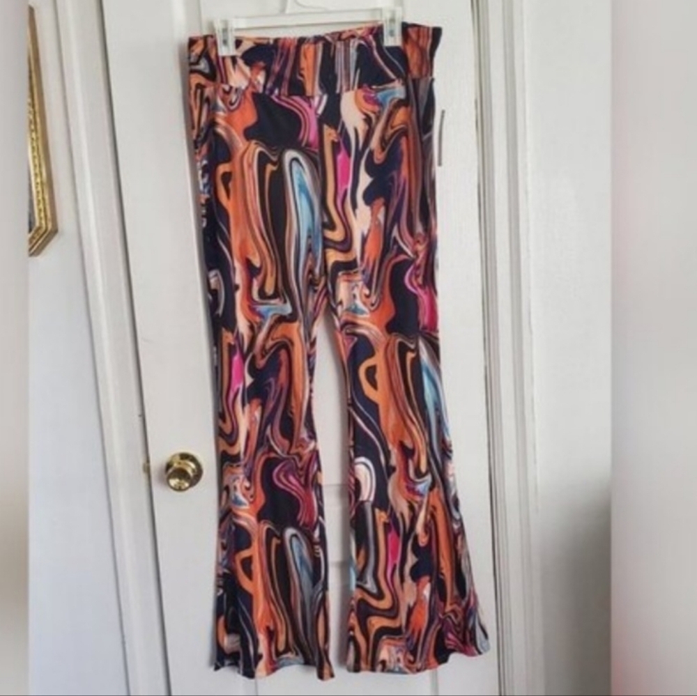 No Boundaries Polyester Pants for Women. 🌴